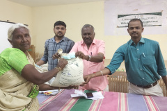 KVK-Theni-_CFLD-Pulses_VBN-8-Black-seeds-distribution-to-the-farmers-_-Ponnampadugai-village